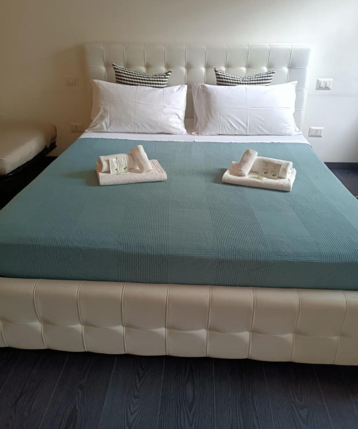 Rooms House Corso 22 Roma Exterior foto